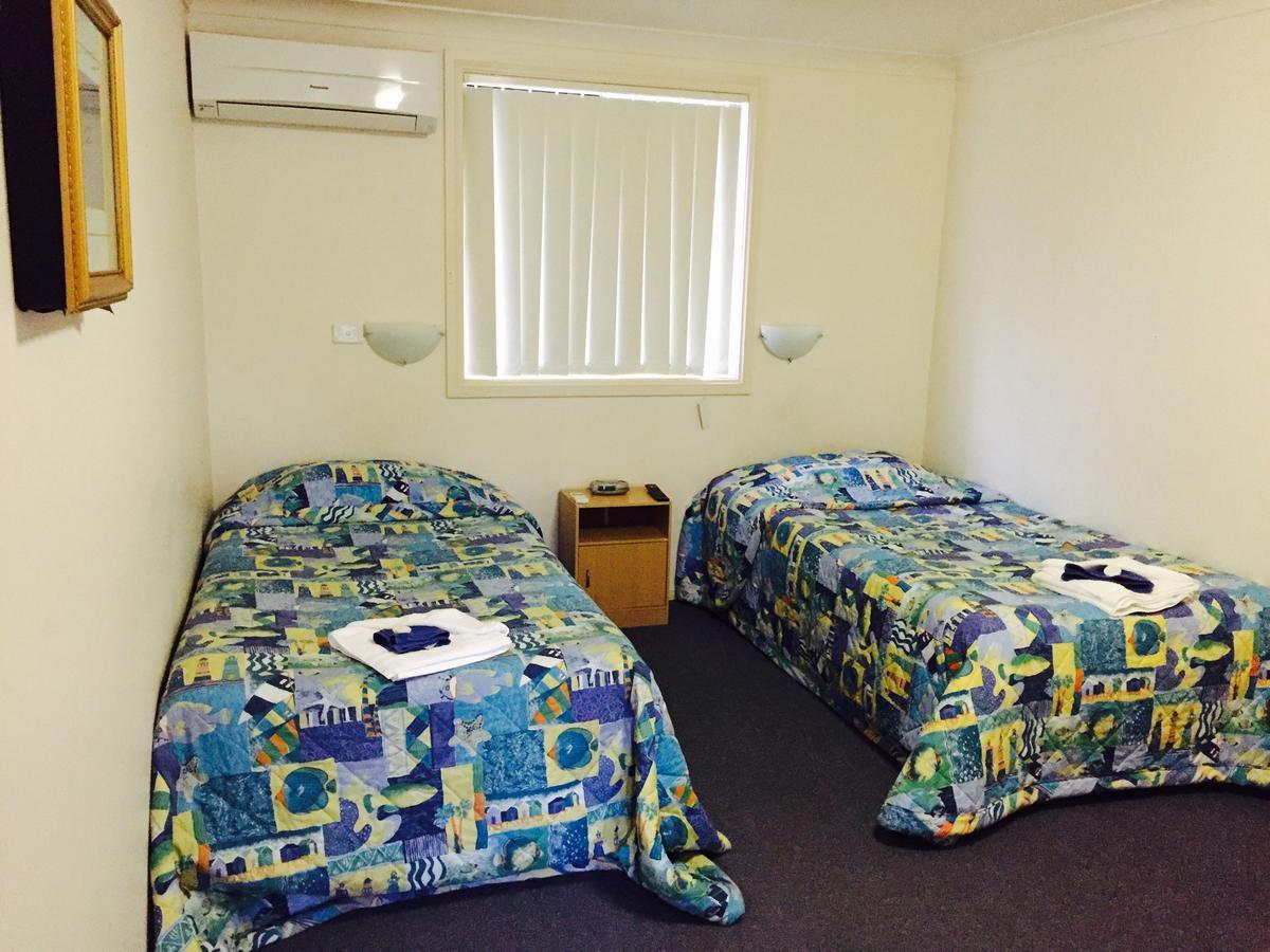 Yetholme Motel Esterno foto